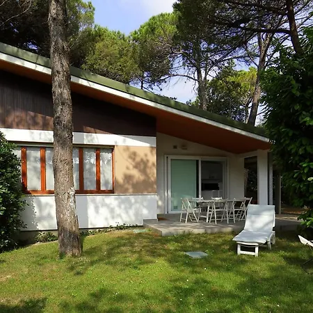 Villa- Laura *